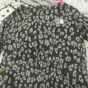 Super cute cheetah print the north face hoodie!